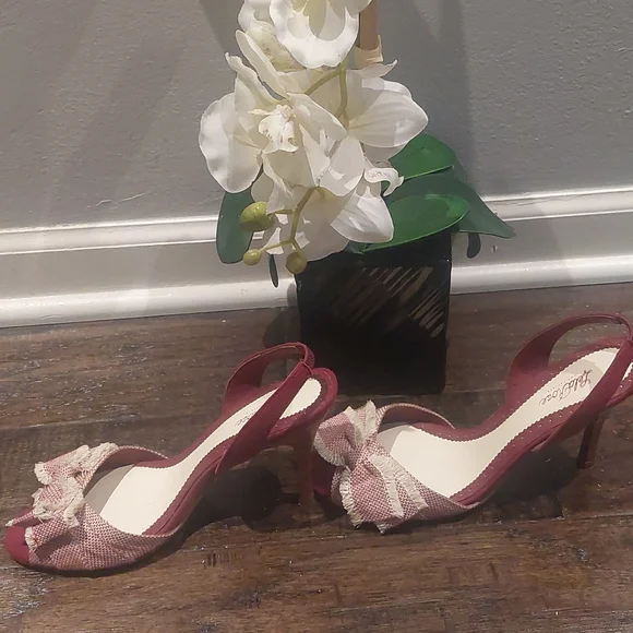 💫❣️MARK DOWN❣️💫cute maroon bow shoes - Picture 6 of 10